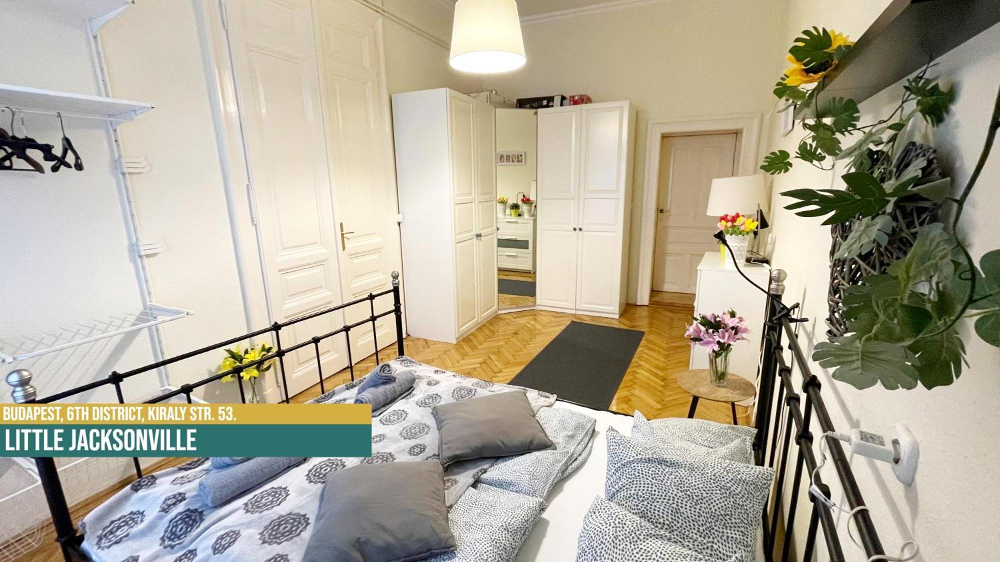 Little Americas Music Academy Apartment *